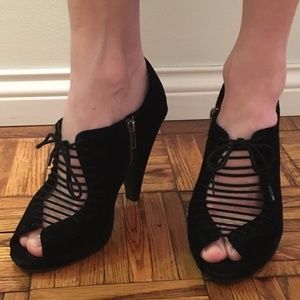 Steve Madden Heels size 8.5
